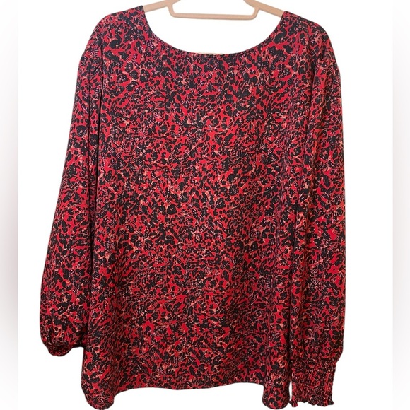 Sanctuary abstract print blouse smocked sleeves button front red black 3X - Picture 3 of 10